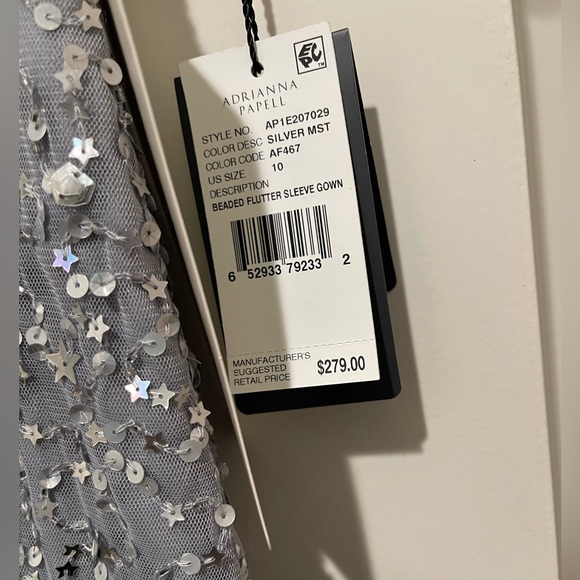 NWT Stunning silver dress (VIDEO INCLUDED) (Size 10) - Picture 4 of 4